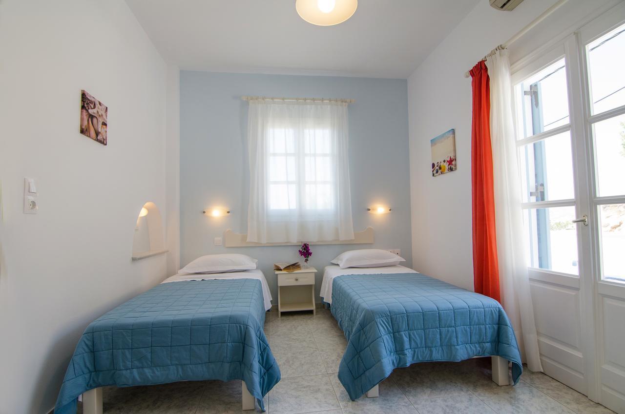 Athena Rooms Chora Exterior foto