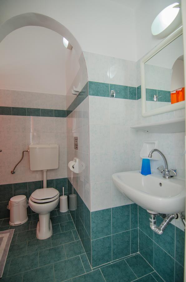 Athena Rooms Chora Exterior foto