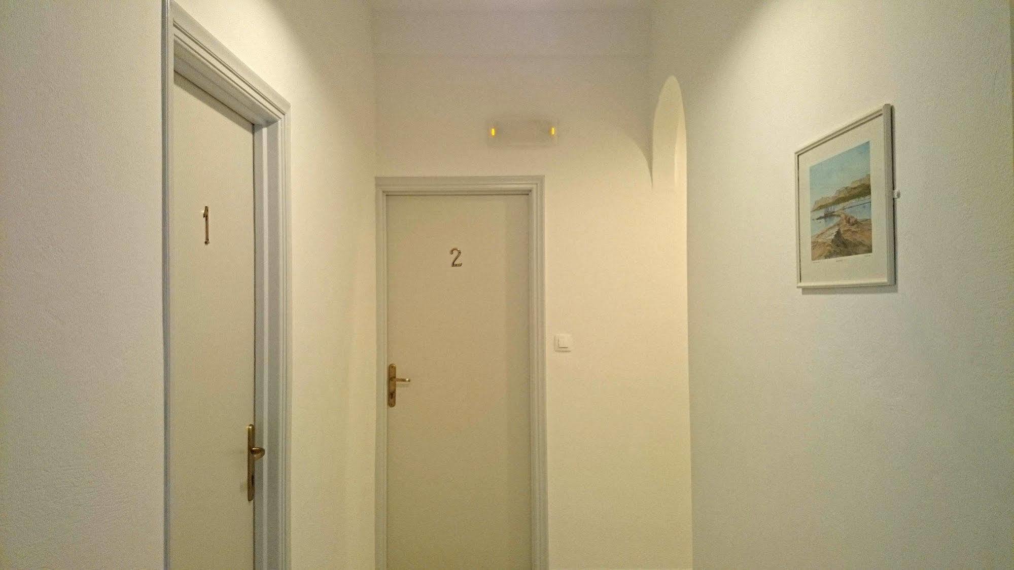 Athena Rooms Chora Exterior foto